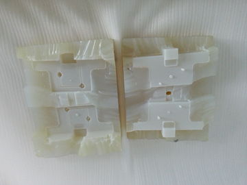 China Formação plástica moldando fazendo à máquina plástica do vácuo da injeção do vácuo da precisão fornecedor